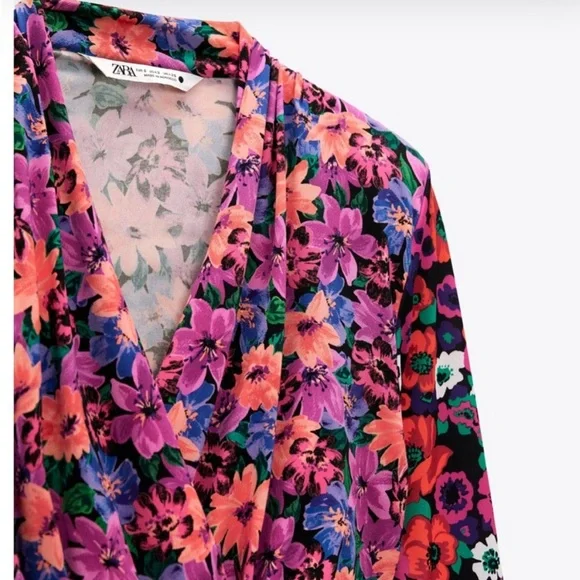 ZARA Floral Satin Long Sleeve Pink Purple Top Size Small - Picture 5 of 5
